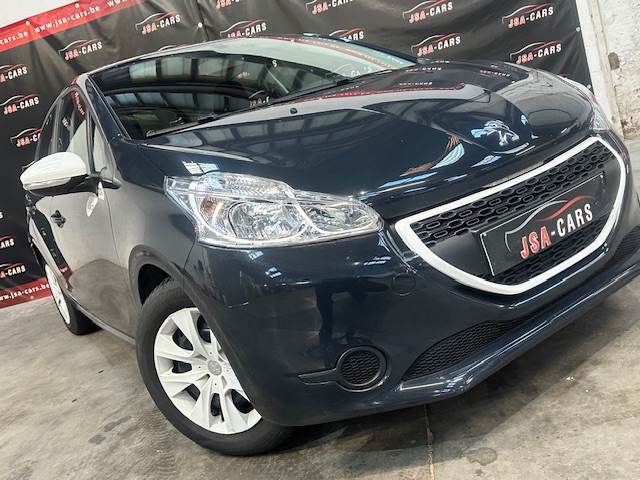 Peugeot  208 1,0i Like//111000Km//Warrant